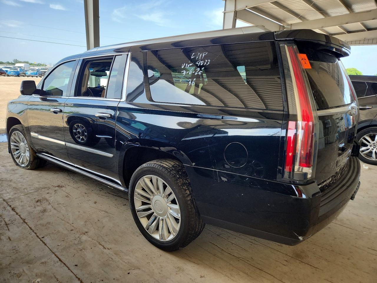 2016 Cadillac Escalade Esv Platinum - zdjęcie 2