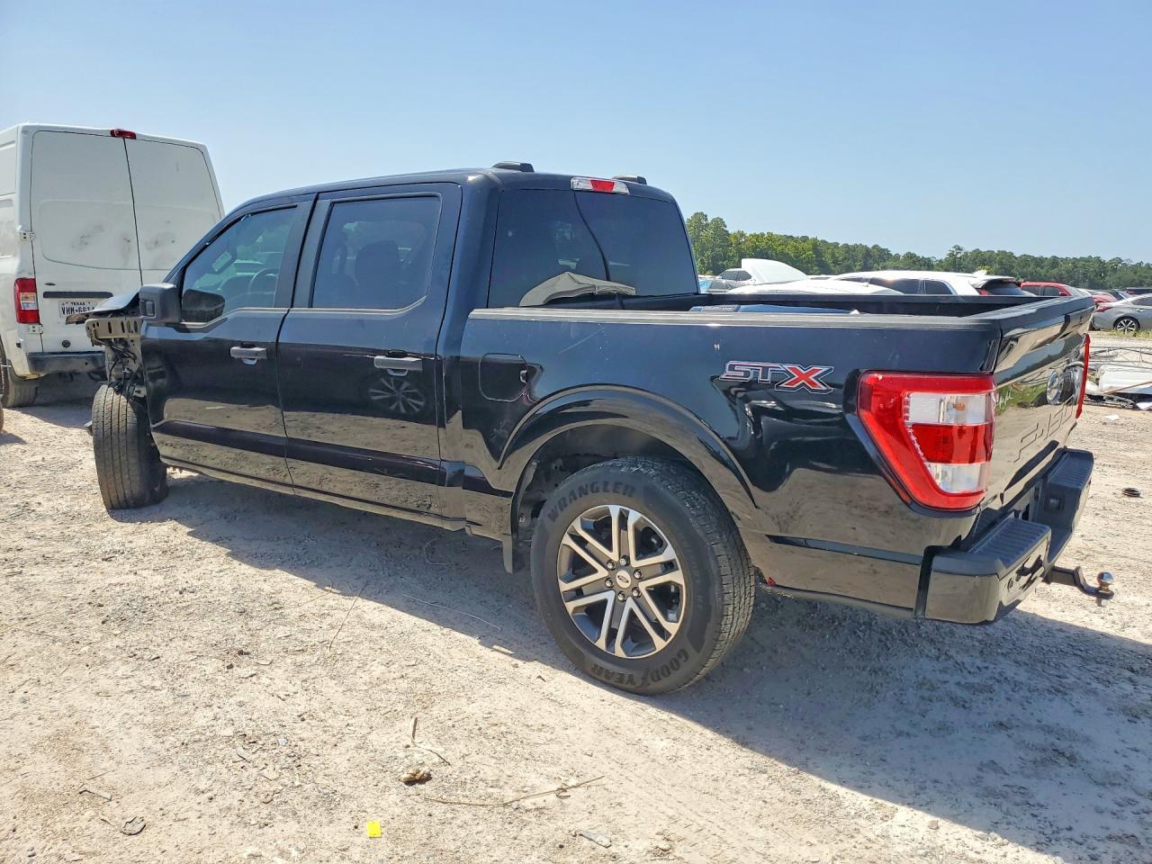 2022 Ford F150 Supercrew - zdjęcie 2