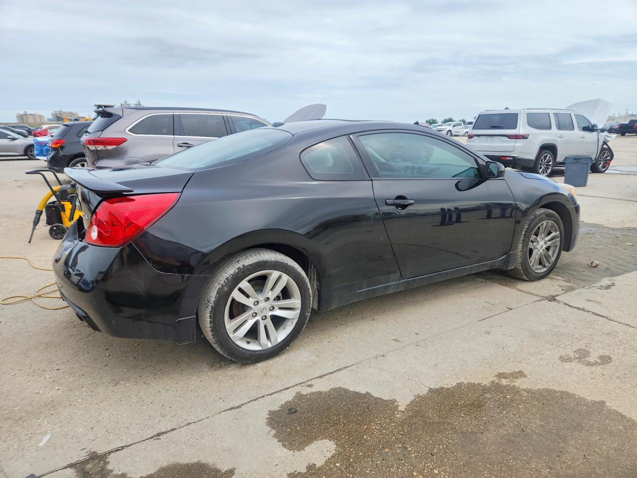 Nissan Altima - zdjęcie 3