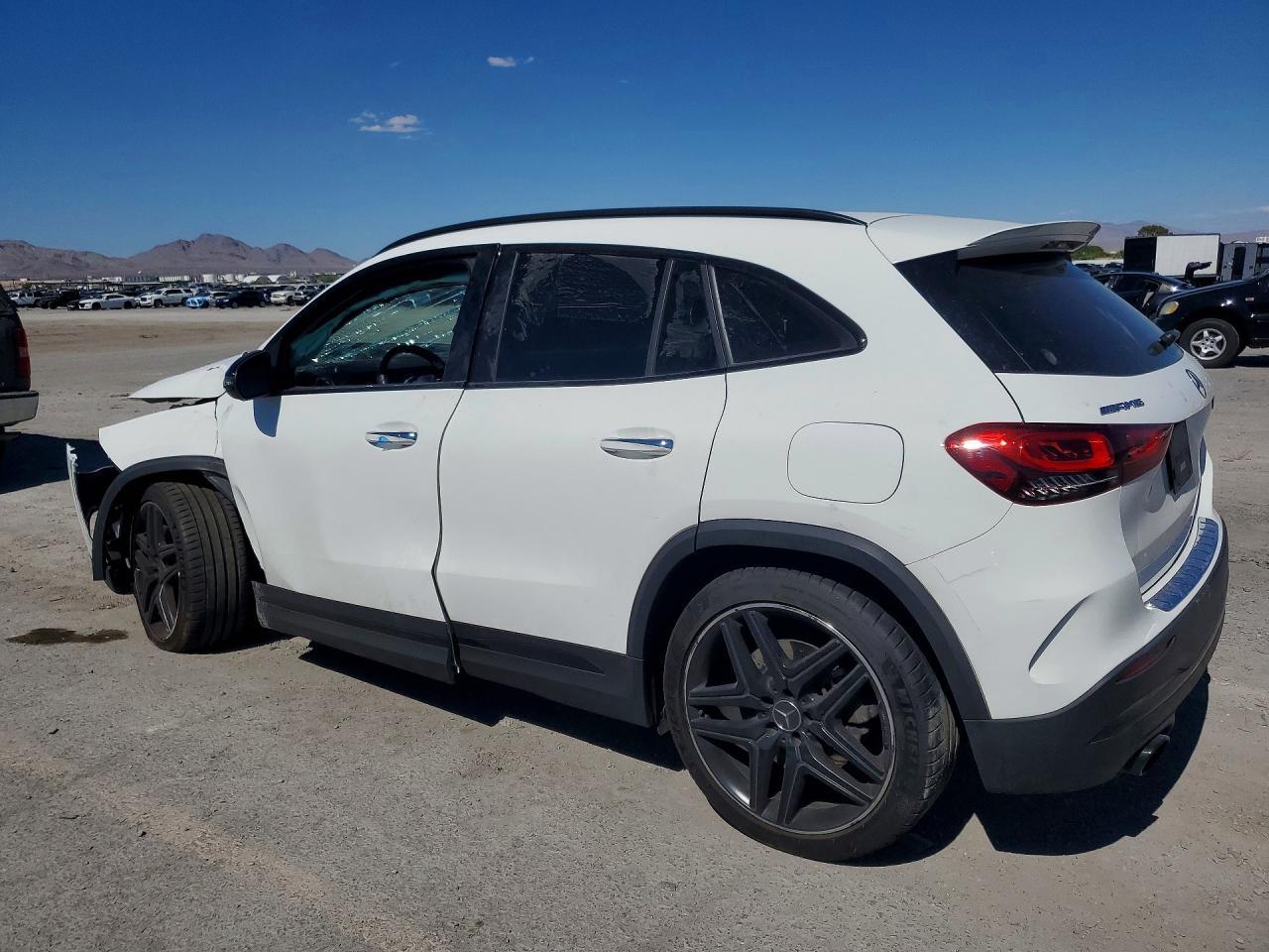 2022 Mercedes-Benz Gla 35 Amg - zdjęcie 2