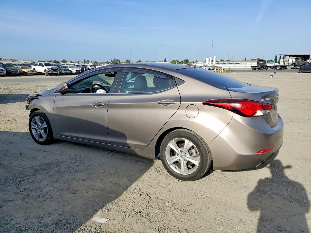 2016 Hyundai Elantra Value Edition - zdjęcie 2