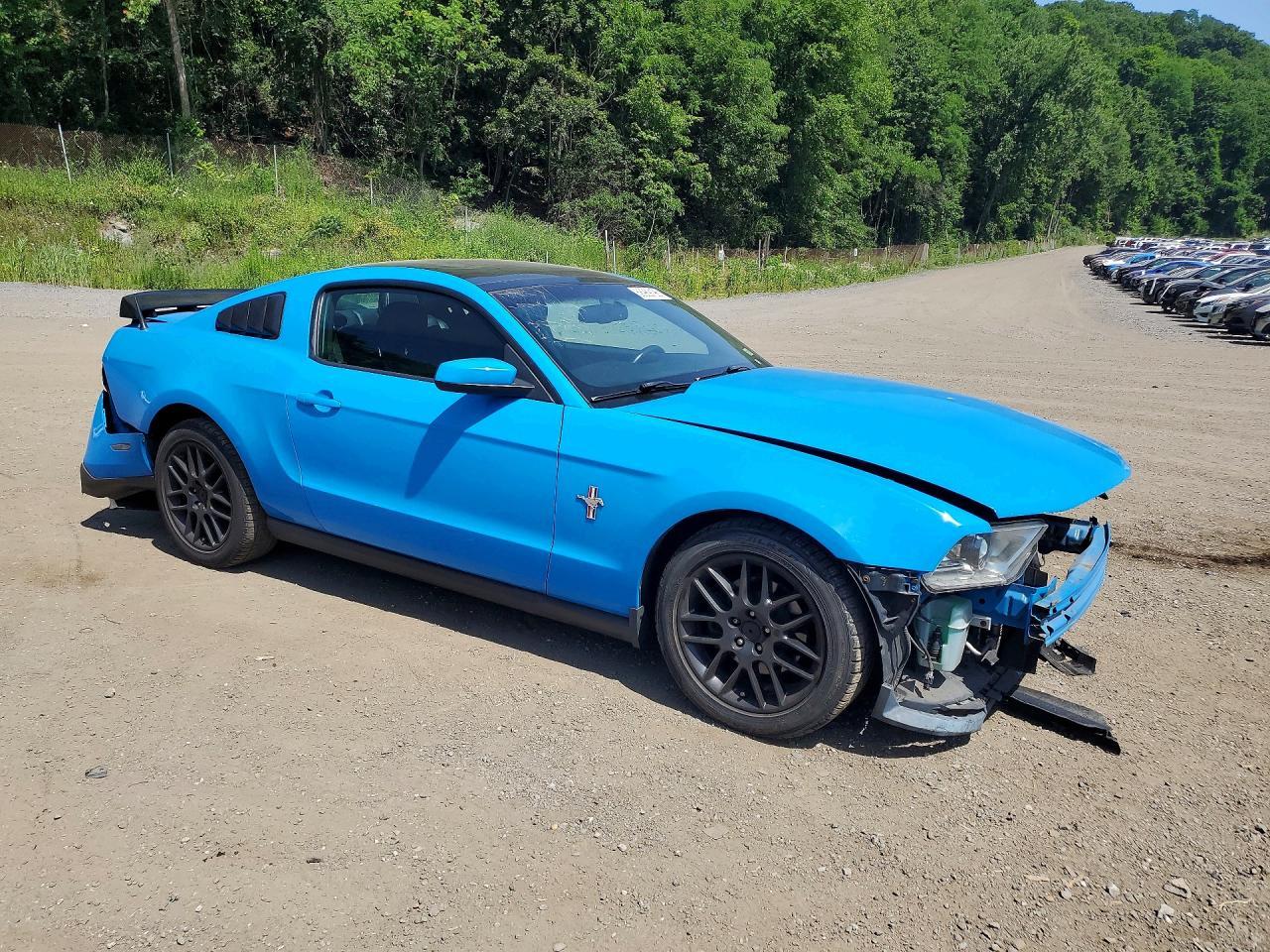 2025 Ford Mustang V6 - zdjęcie 4
