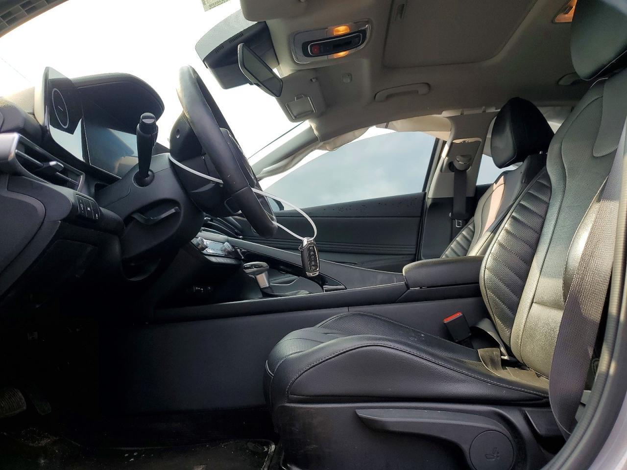2023 Hyundai Elantra Sel - zdjęcie 7