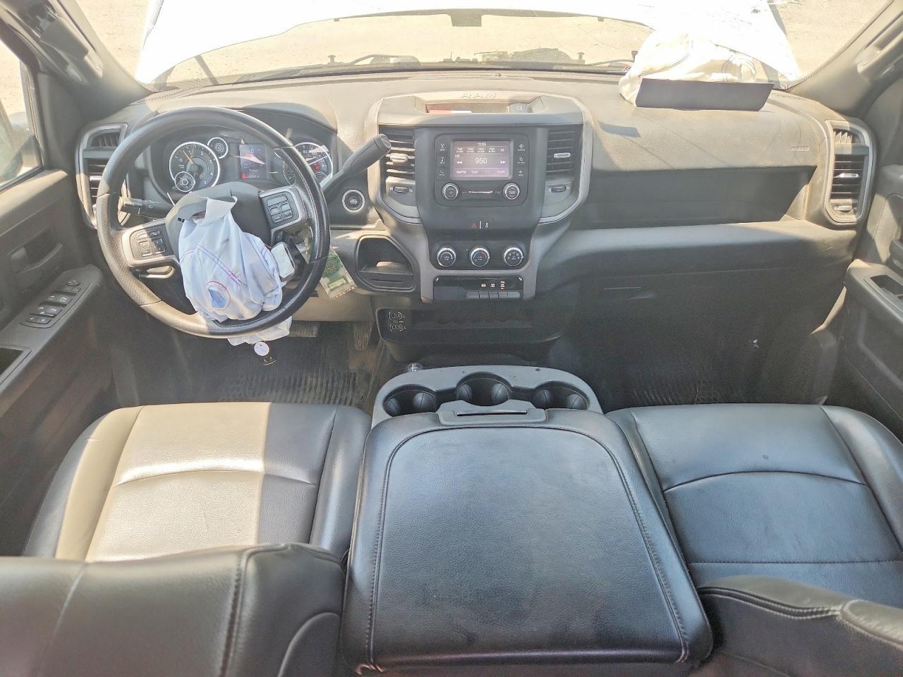 2022 Ram 2500 Tradesman - zdjęcie 8