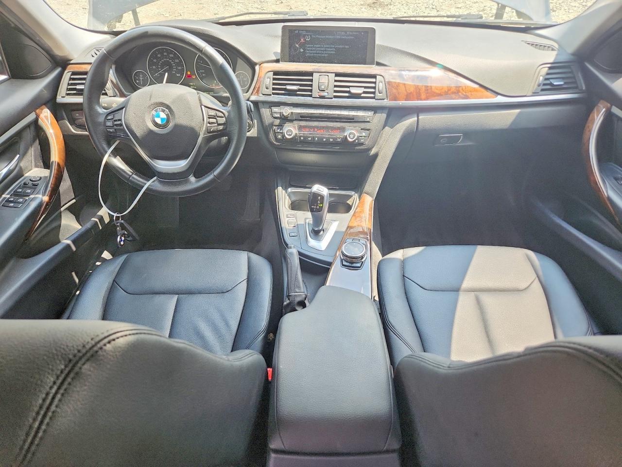 2017 BMW 328 D xDrive - zdjęcie 8