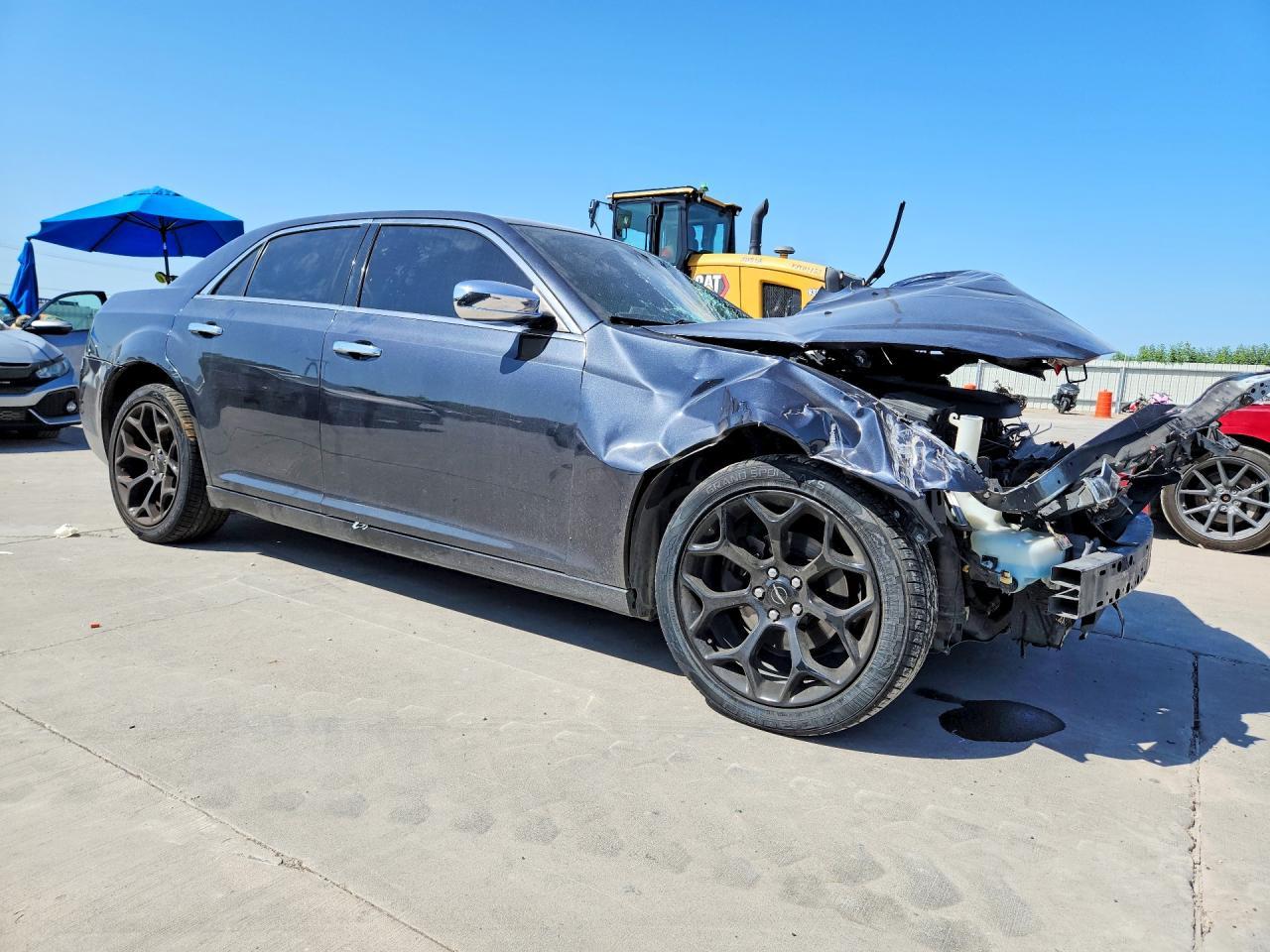 2017 Chrysler 300C - zdjęcie 4