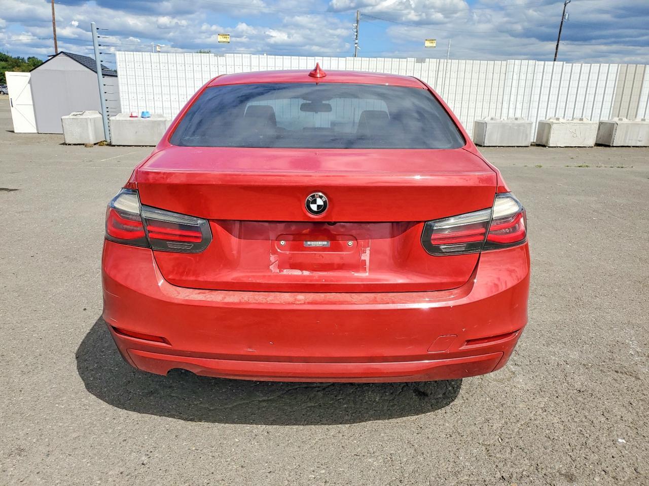 2013 BMW 320 I - zdjęcie 6