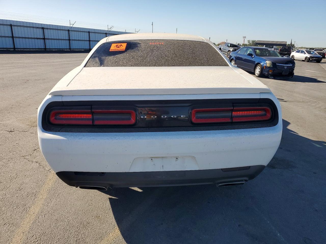 2016 Dodge Challenger R/T - zdjęcie 6