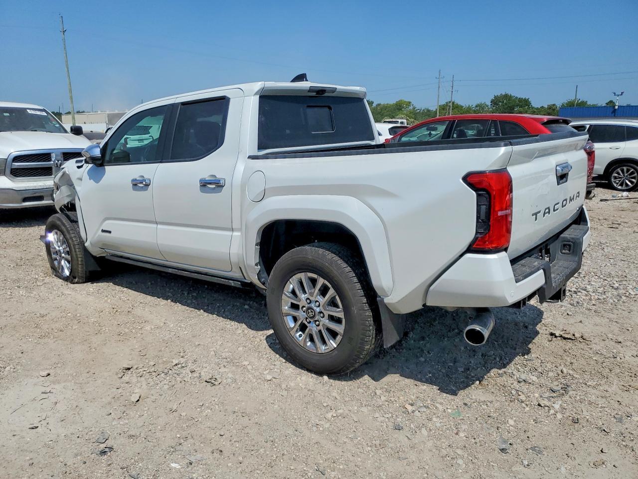 2026 Toyota Tacoma Limited Hv - zdjęcie 2