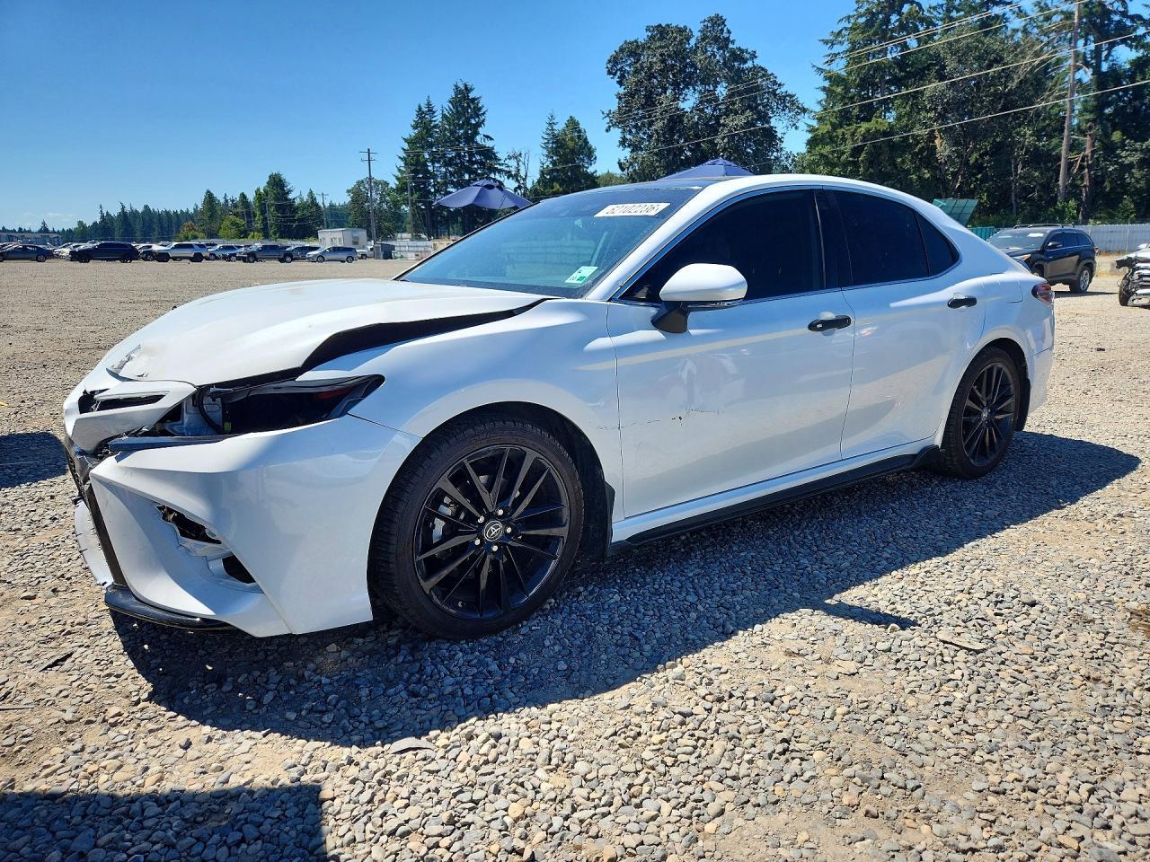 2019 Toyota Camry Xse - zdjęcie główne