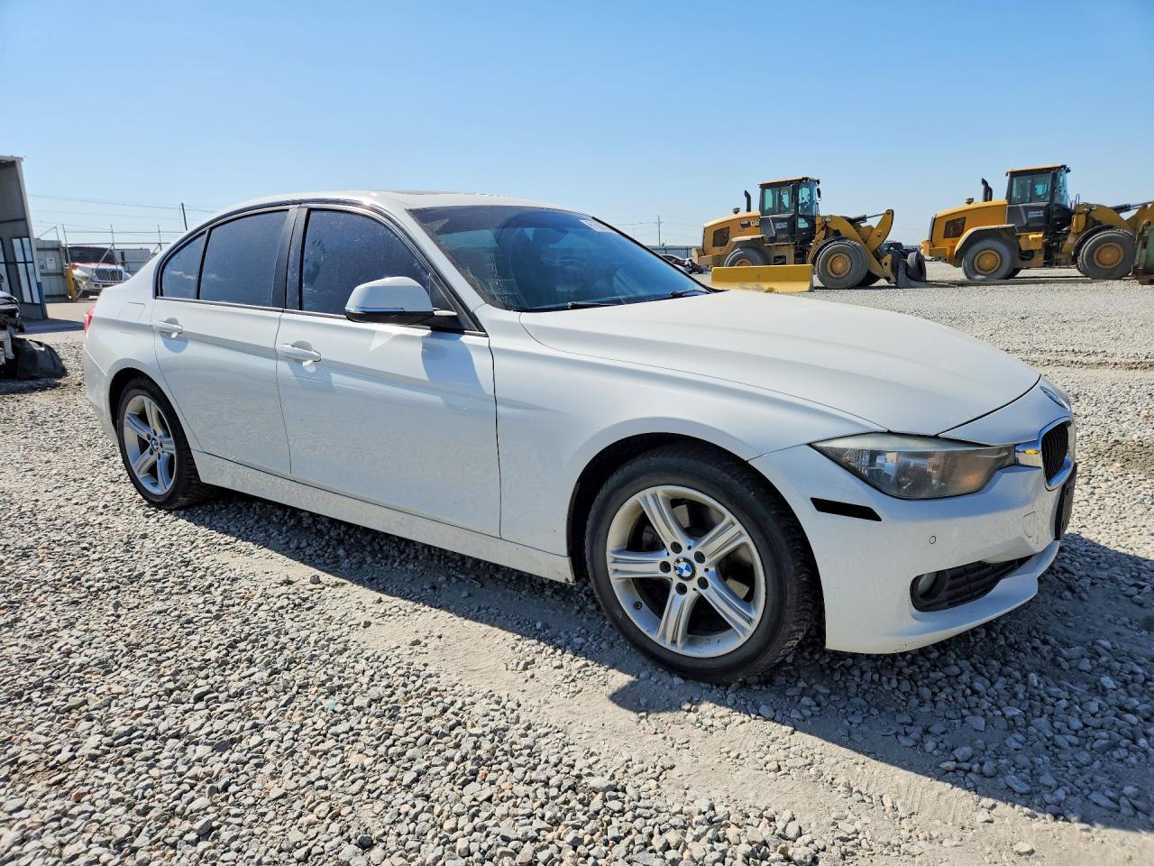 2015 BMW 320 I xDrive - zdjęcie 4