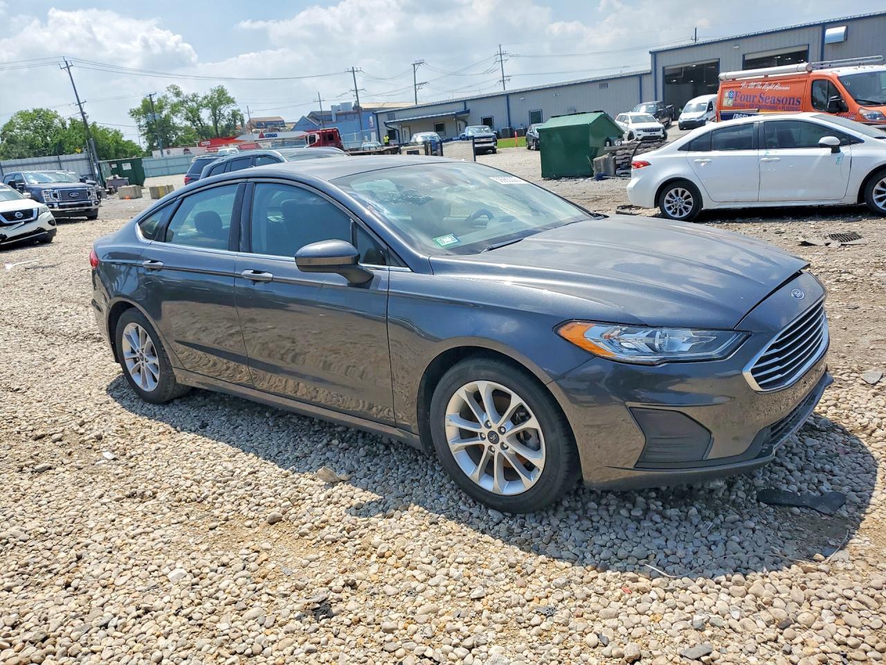 2020 Ford Fusion Se - zdjęcie 4