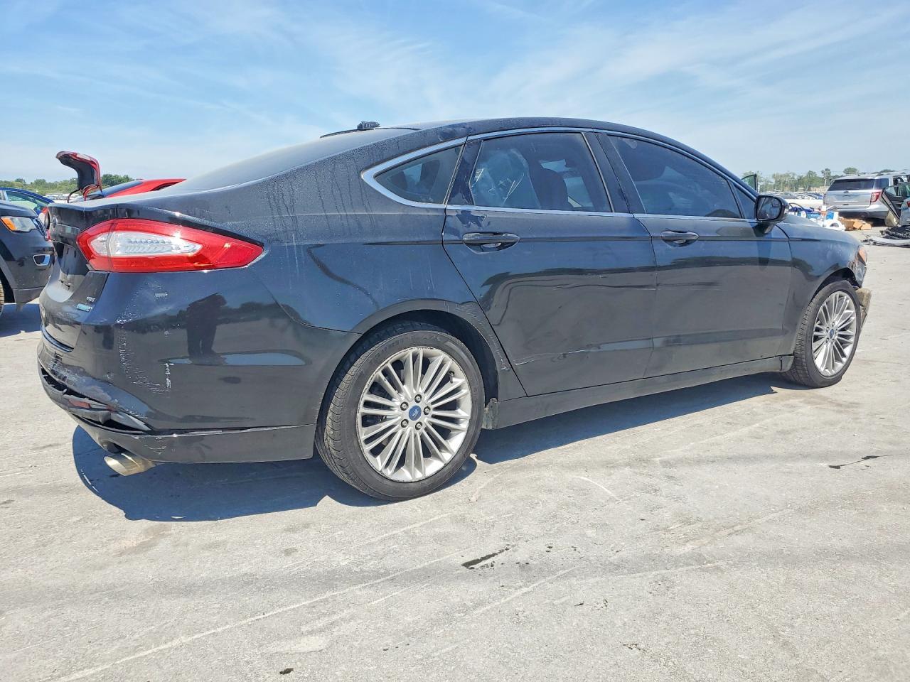 2013 Ford Fusion Se - zdjęcie 3