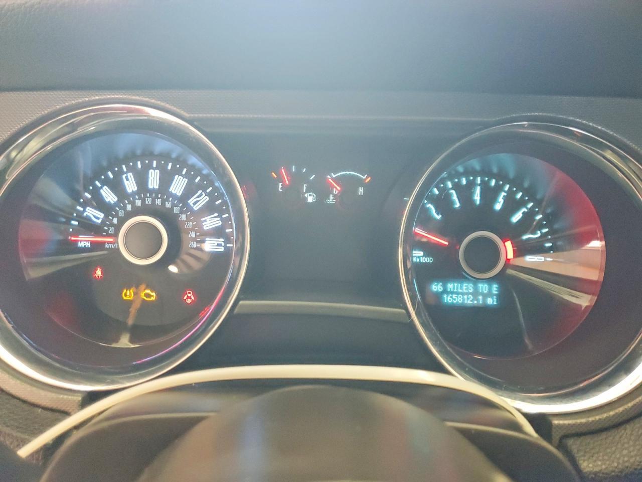 2014 Ford Mustang - zdjęcie 9