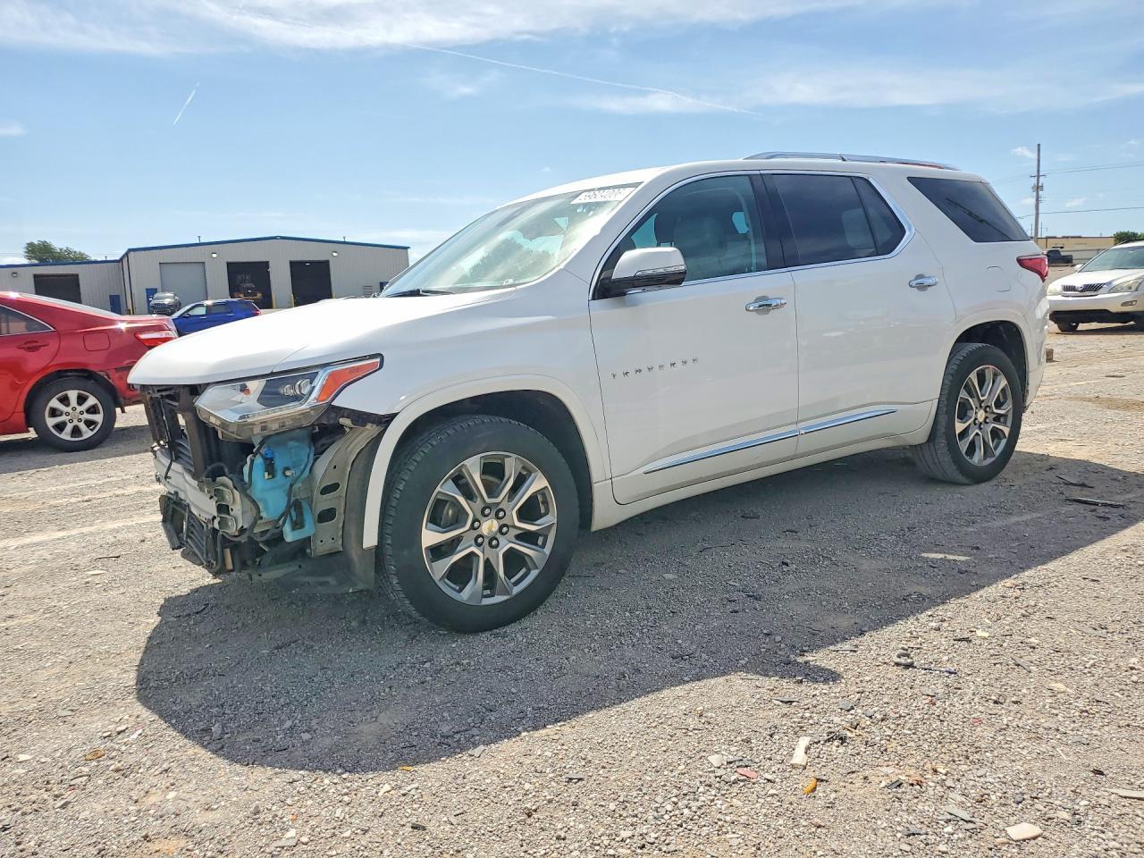 2019 Chevrolet Traverse Premier - zdjęcie główne
