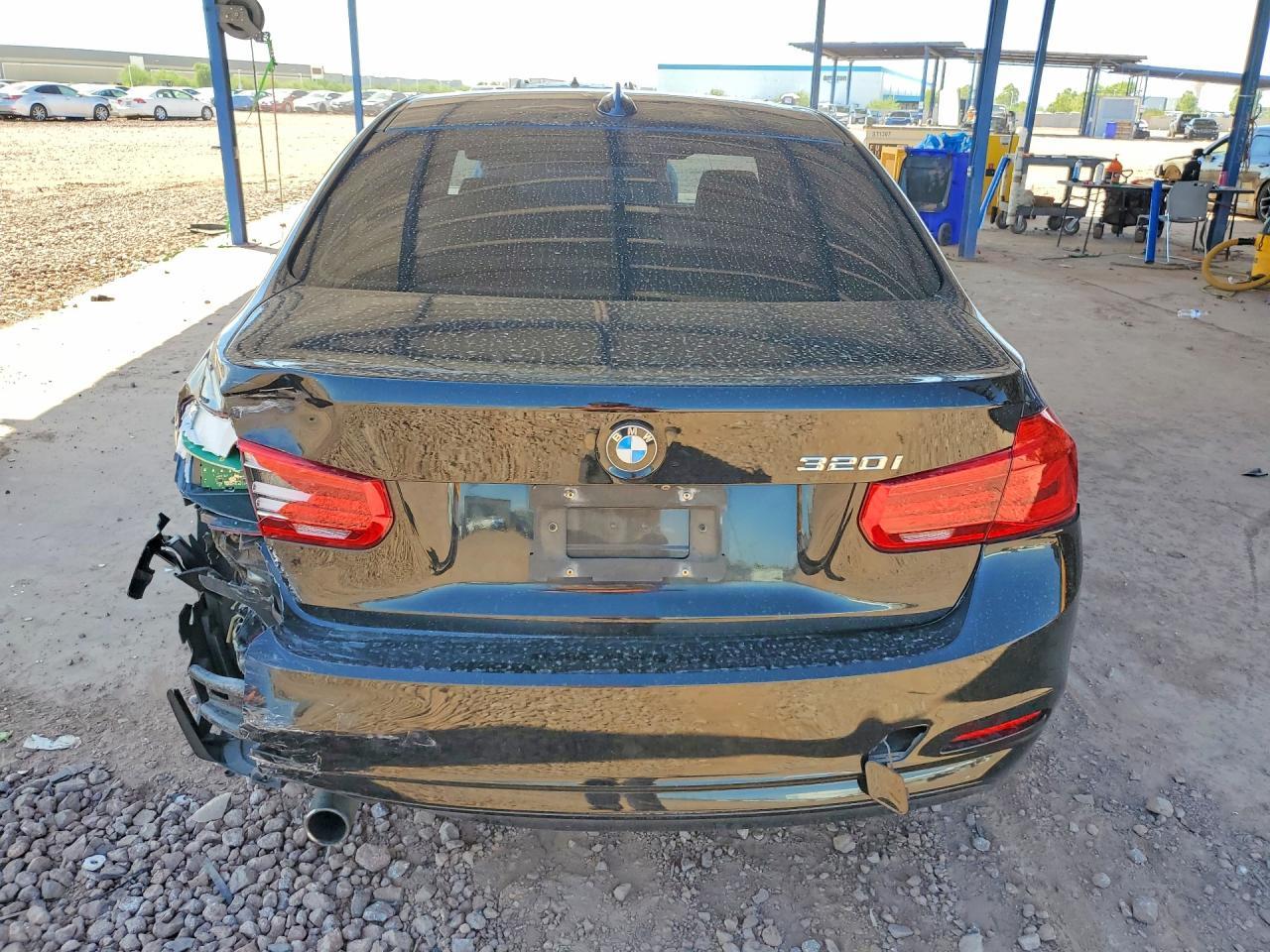 2018 BMW 320 I - zdjęcie 6
