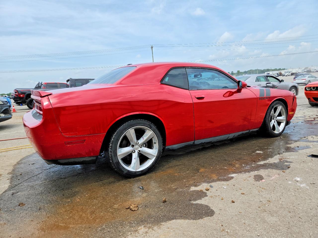 2013 Dodge Challenger R/T - zdjęcie 3