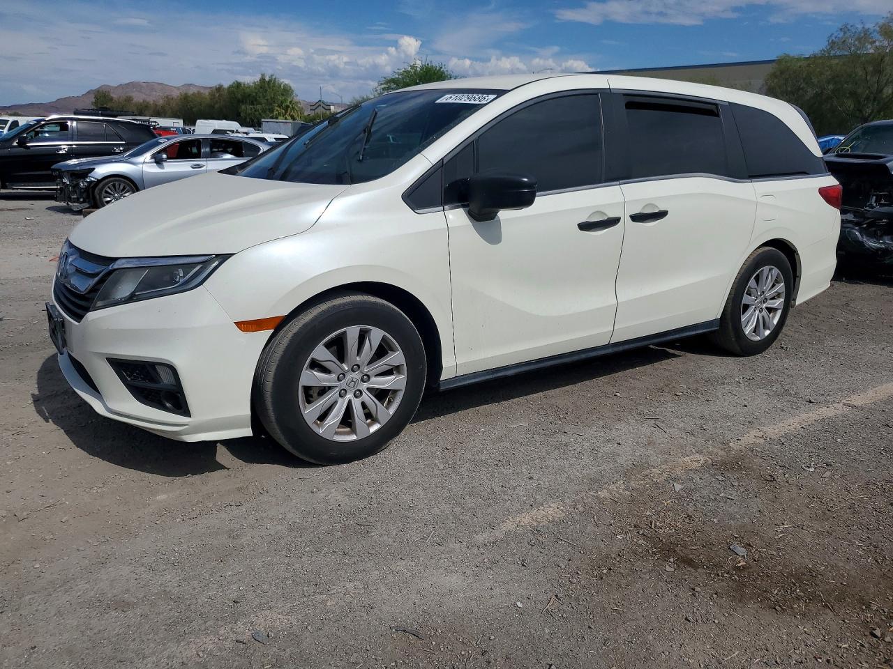 2019 Honda Odyssey Lx - zdjęcie główne