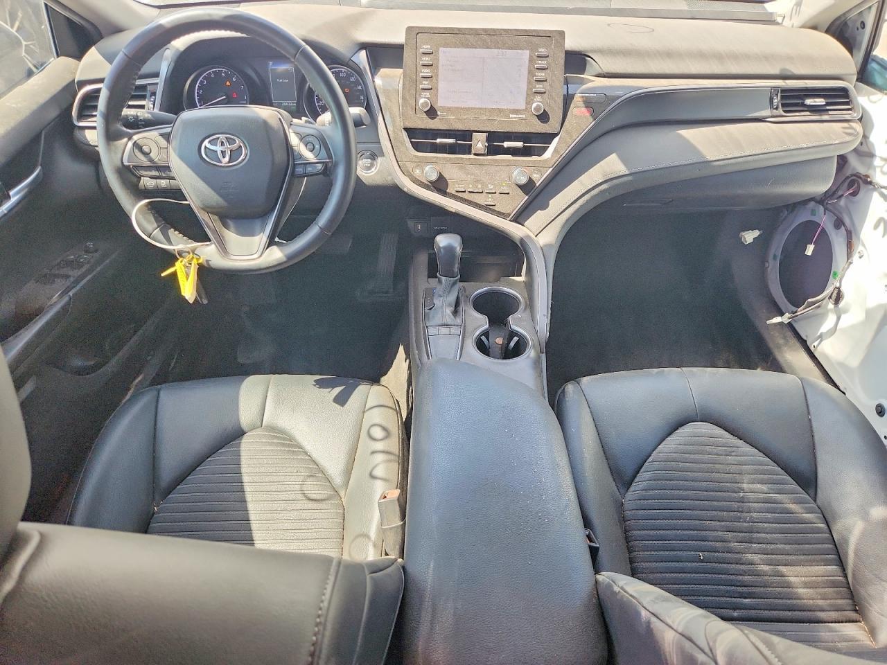 2023 Toyota Camry Se - zdjęcie 8