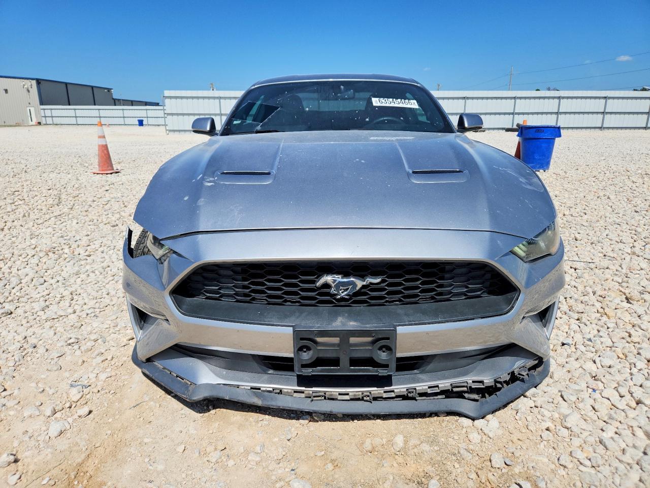 2020 Ford Mustang - zdjęcie 5