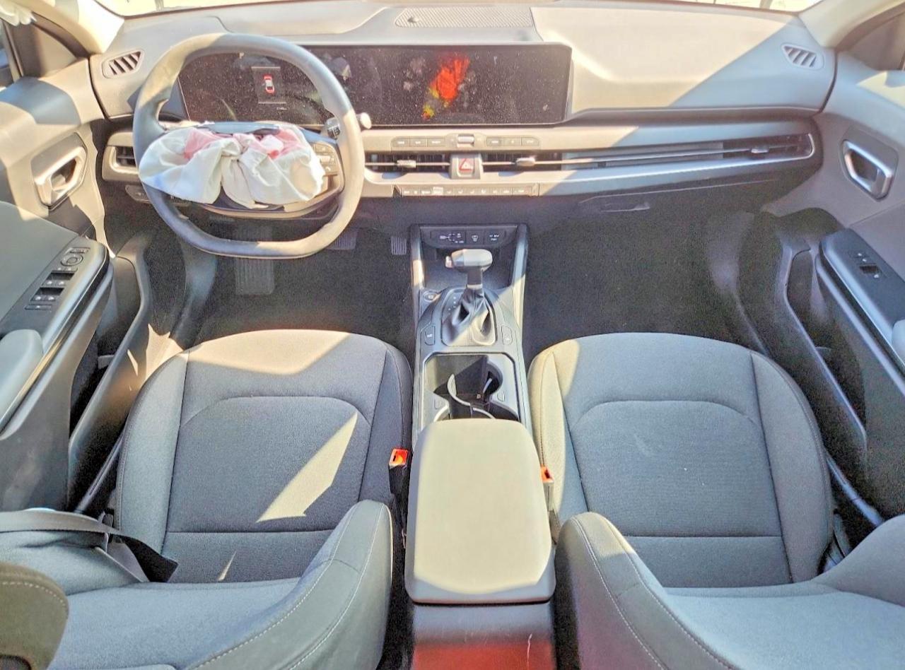 2025 Kia K4 Lx - zdjęcie 8