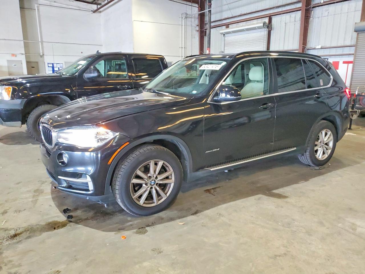2015 BMW X5 xDrive35D - zdjęcie główne