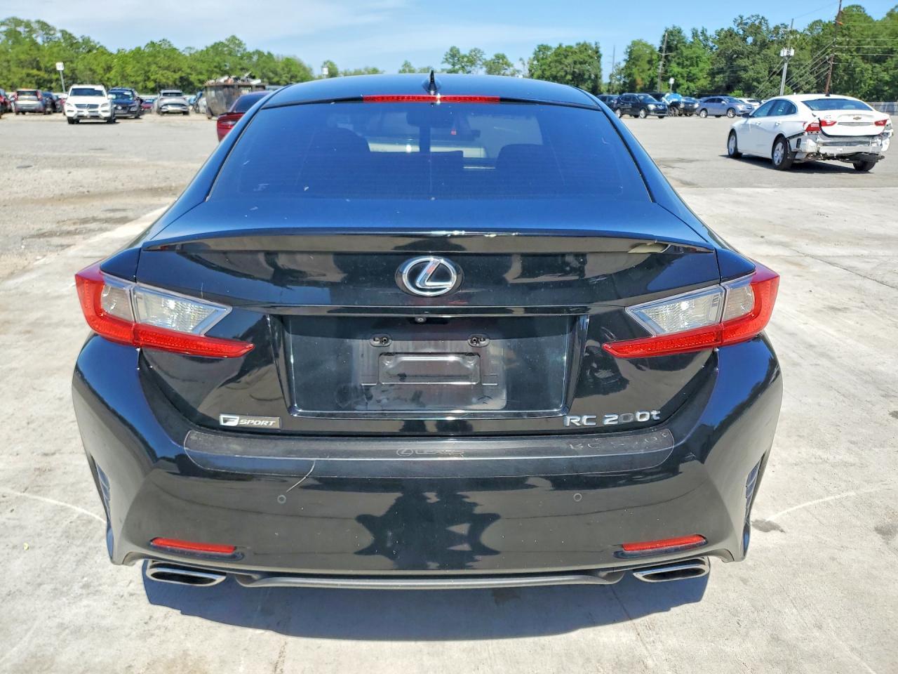 2017 Lexus Rc 200T - zdjęcie 6