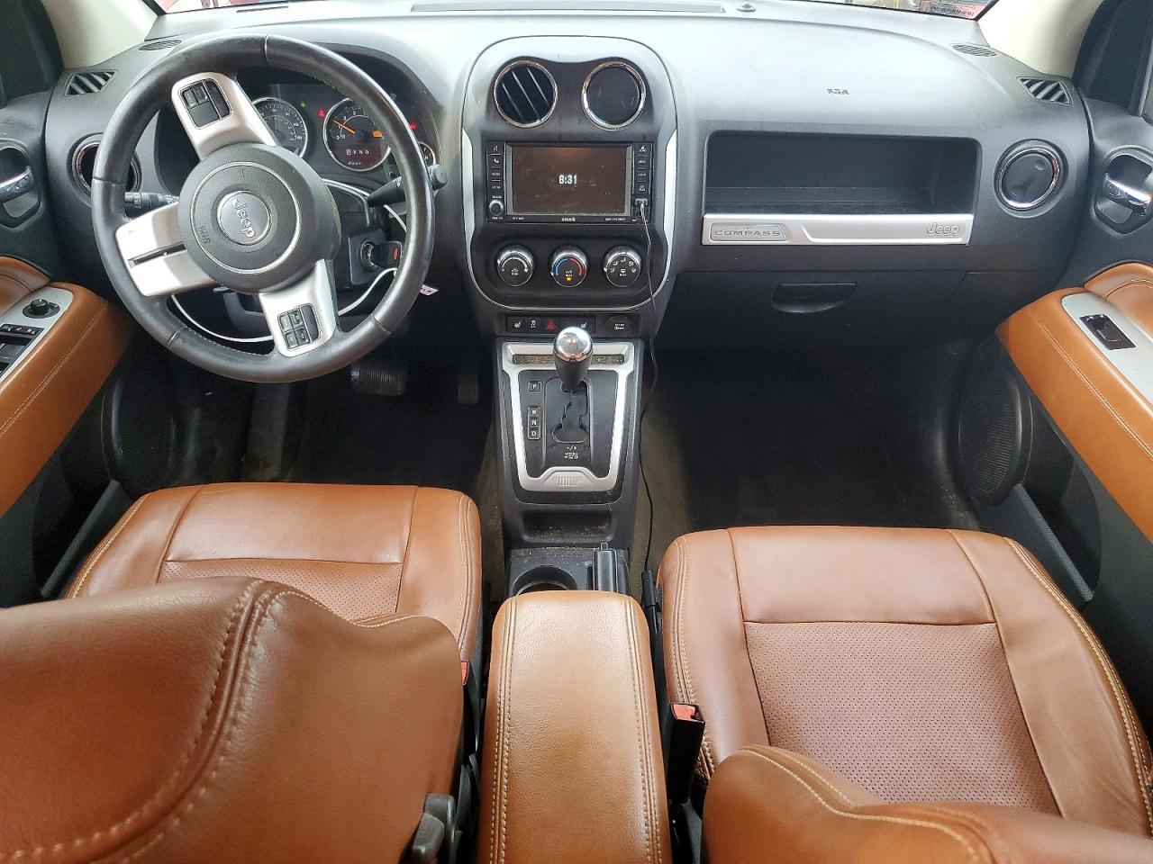 2016 Jeep Compass Latitude - zdjęcie 8
