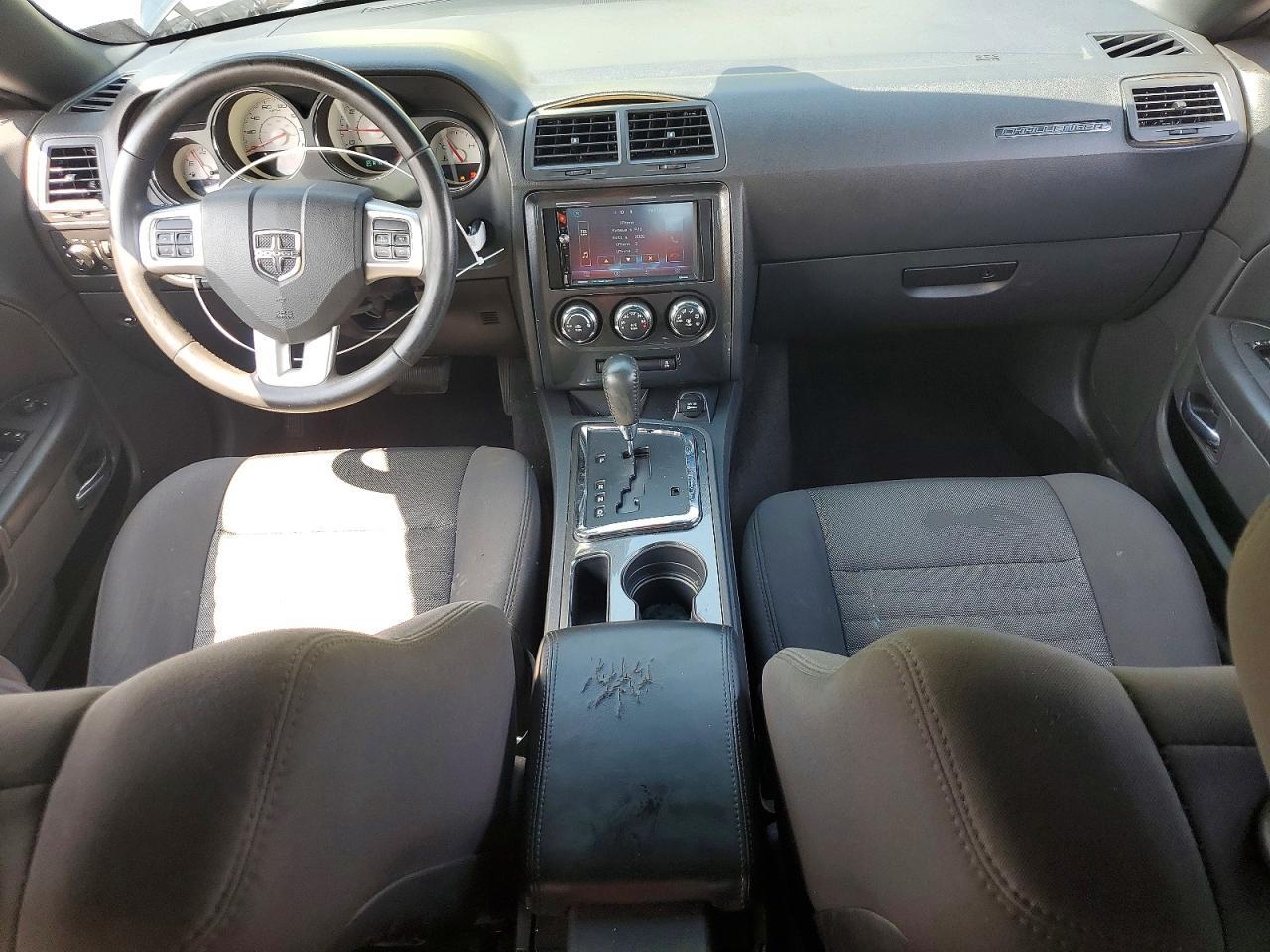 2014 Dodge Challenger Sxt - zdjęcie 8