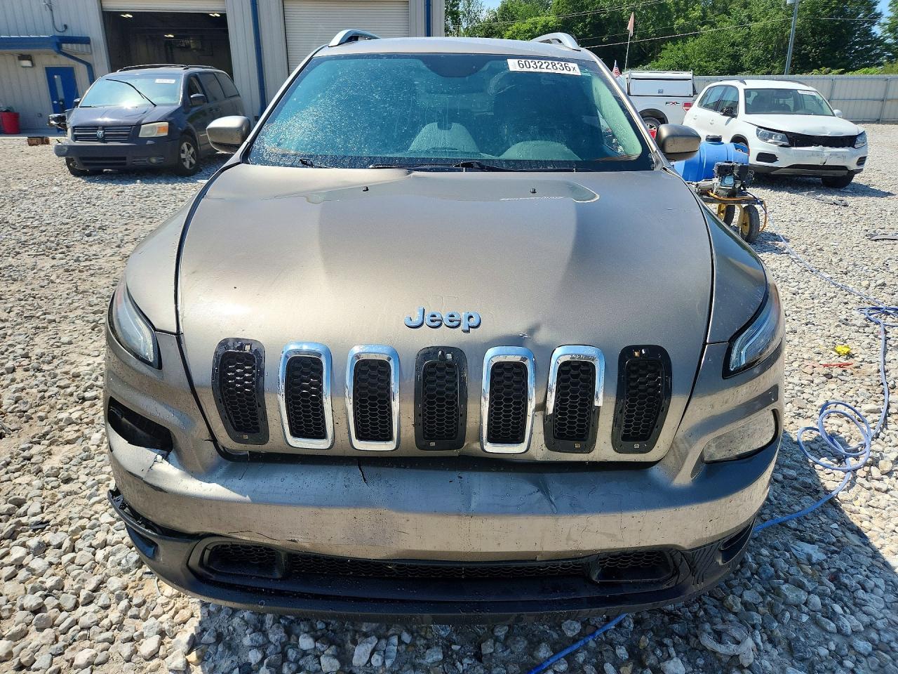 2016 Jeep Cherokee Latitude - zdjęcie 5