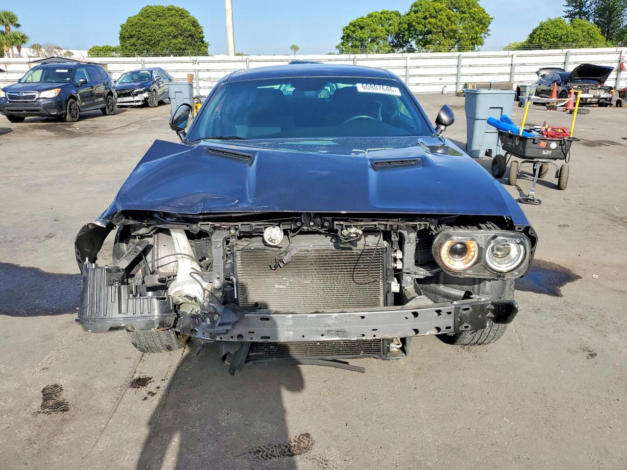 2022 Dodge Challenger Sxt - zdjęcie 5
