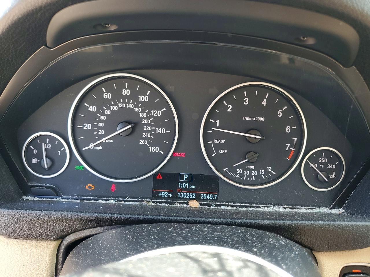 2014 BMW 320 I xDrive - zdjęcie 9
