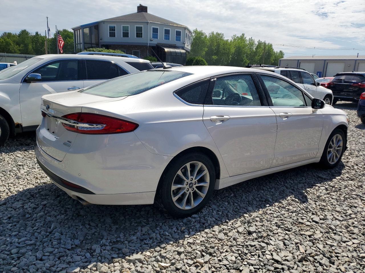 2017 Ford Fusion Se - zdjęcie 3