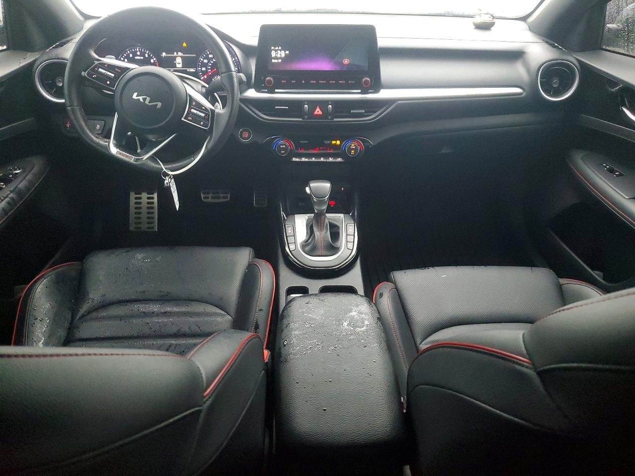 2024 Kia Forte Gt - zdjęcie 8