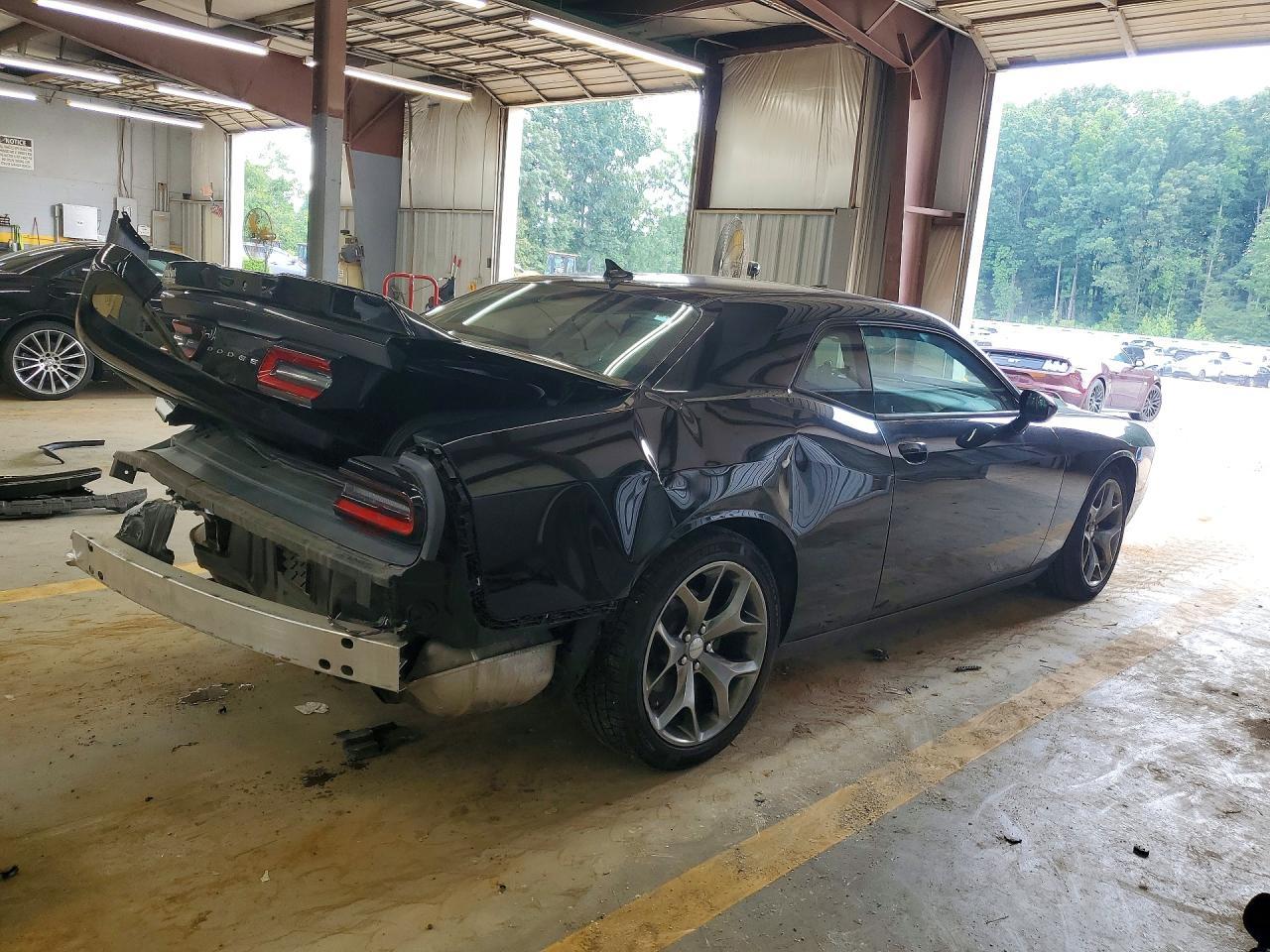 2016 Dodge Challenger Sxt - zdjęcie 3