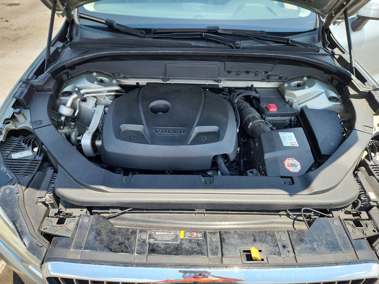 2018 Volvo Xc60 T6 Inscription - zdjęcie 12