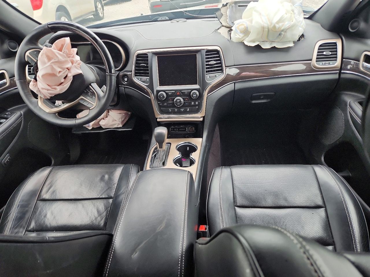 2017 Jeep Grand Cherokee Overland - zdjęcie 8