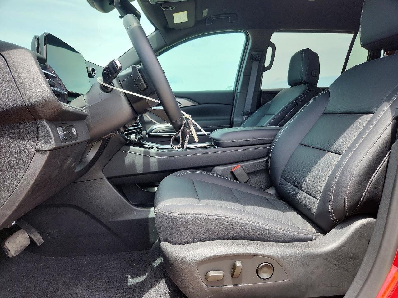 2026 Chevrolet Traverse Lt - zdjęcie 7