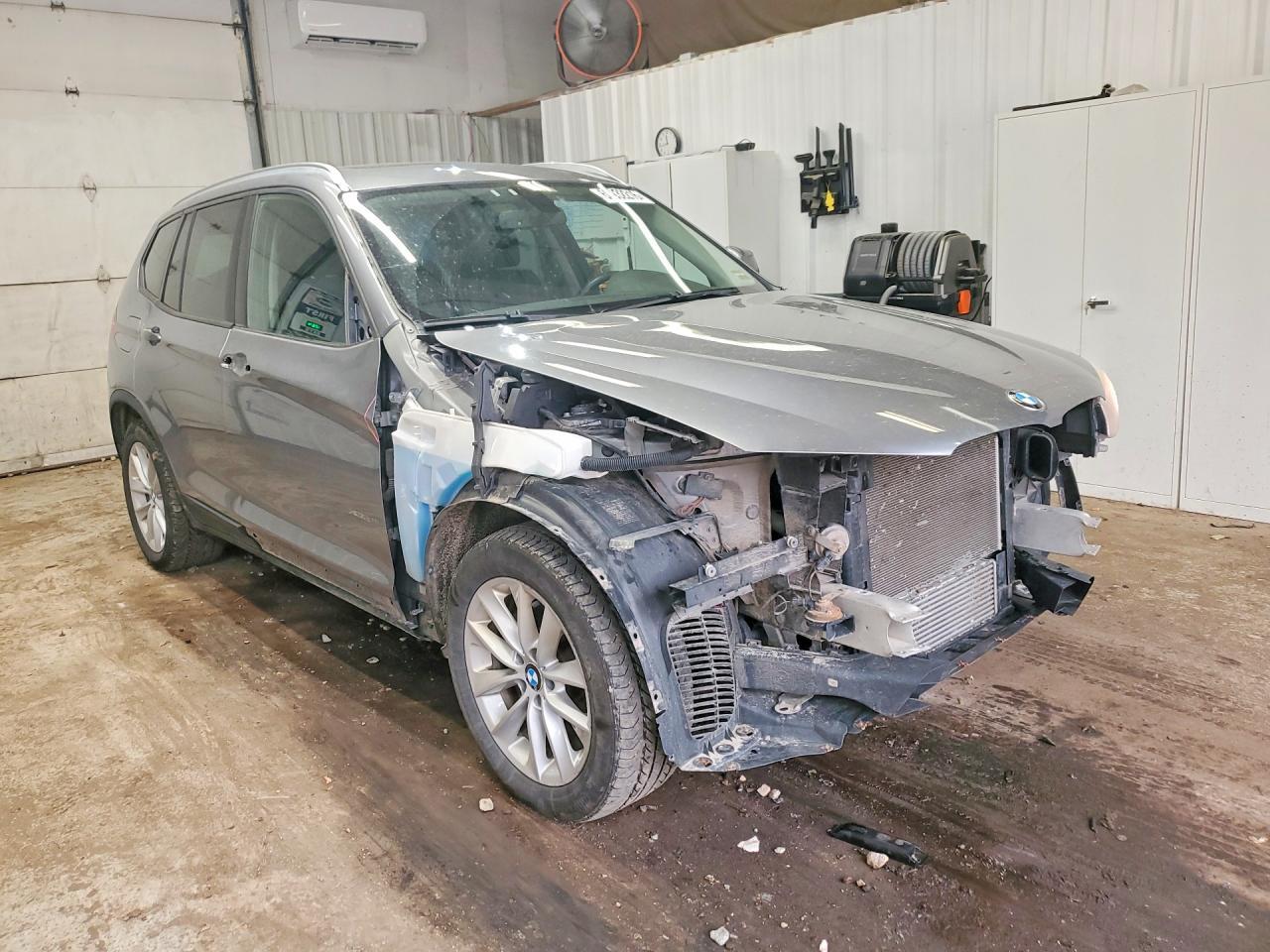 2016 BMW X3 xDrive28I - zdjęcie 4