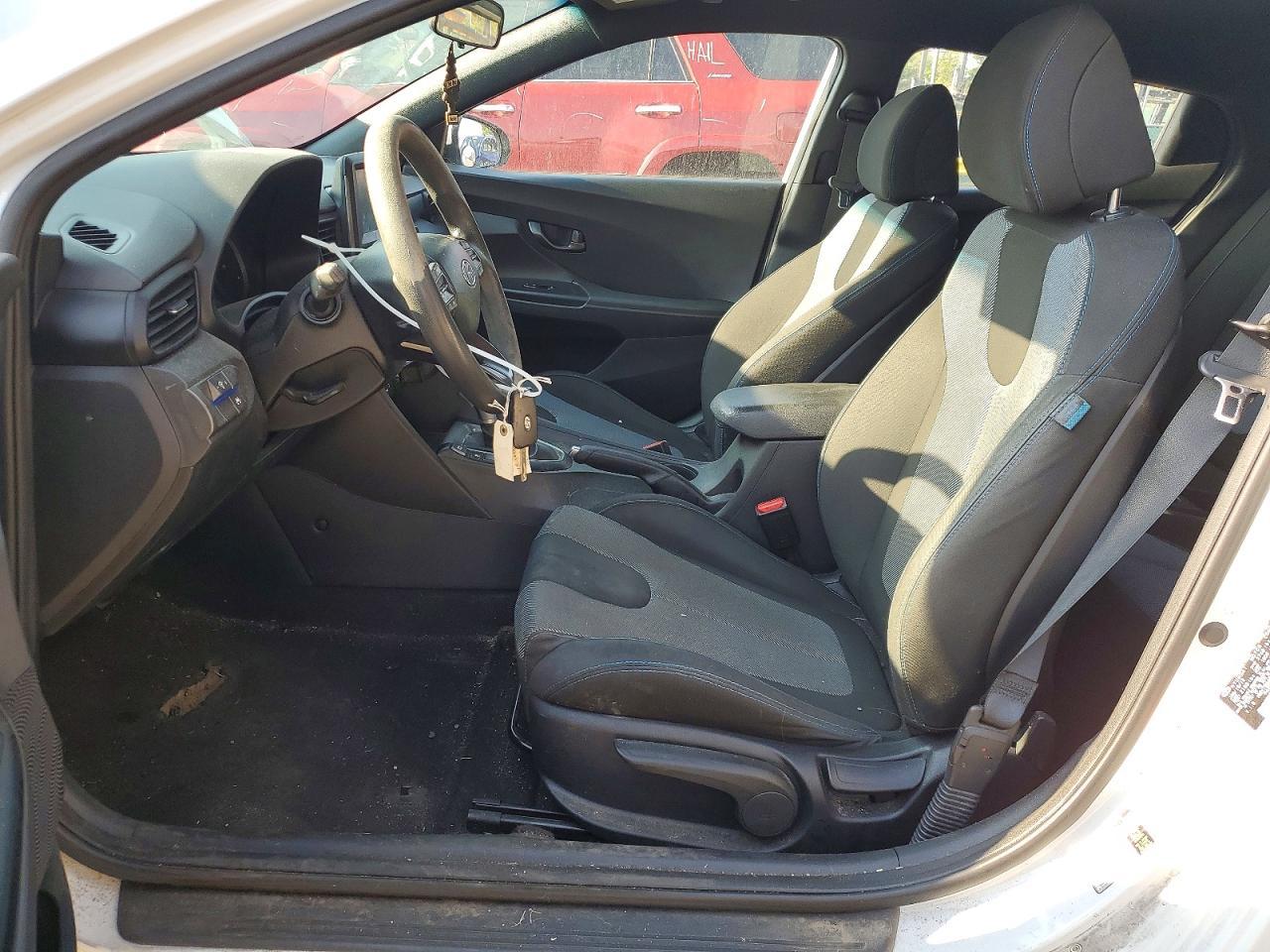2019 Hyundai Veloster 2.0L - zdjęcie 7