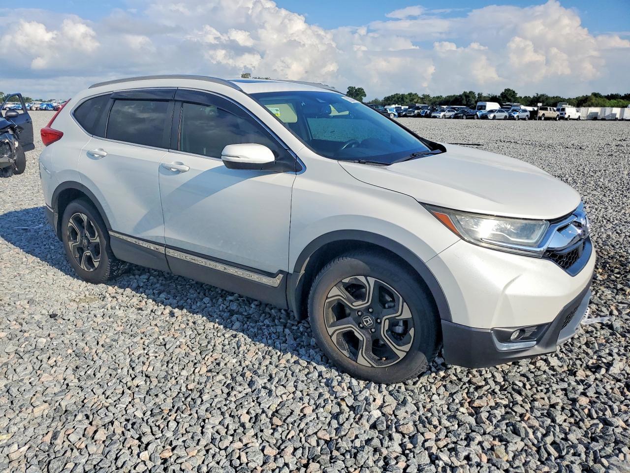 2019 Honda Cr-V Touring - zdjęcie 4