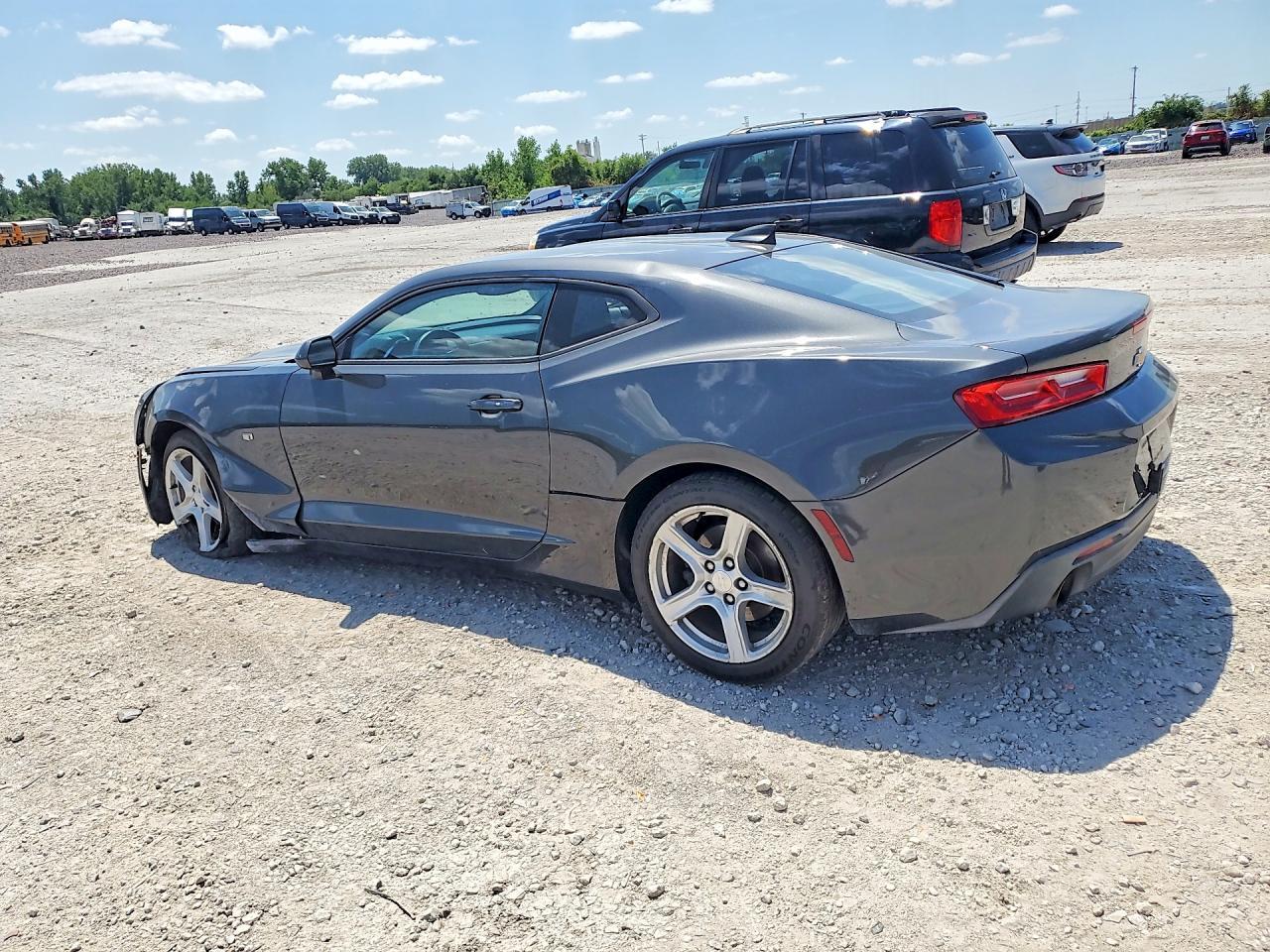 2016 Chevrolet Camaro Lt - zdjęcie 2
