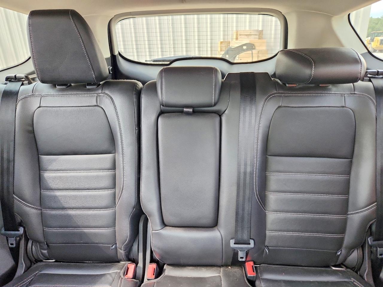 2017 Ford Escape Titanium - zdjęcie 10