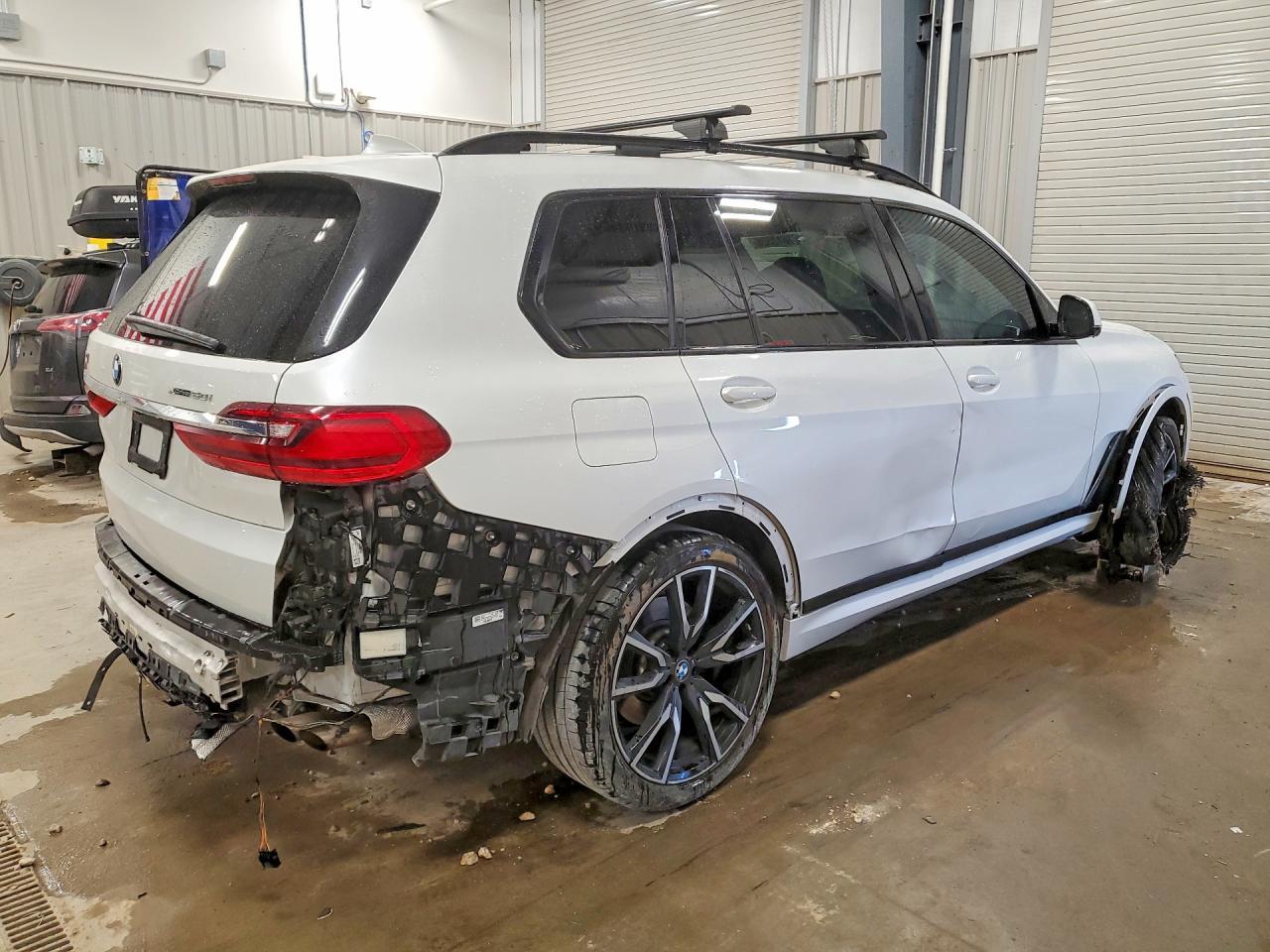 2019 BMW X7 xDrive50I - zdjęcie 3
