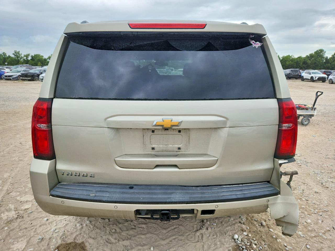 2016 Chevrolet Tahoe C1500 Ls - zdjęcie 6