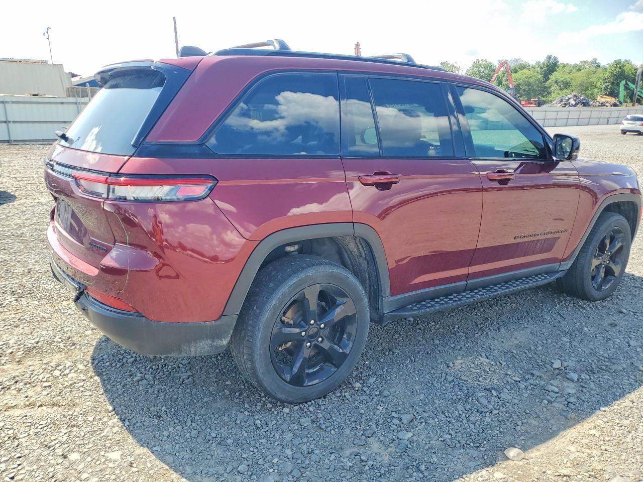 2023 Jeep Grand Cherokee Limited - zdjęcie 3