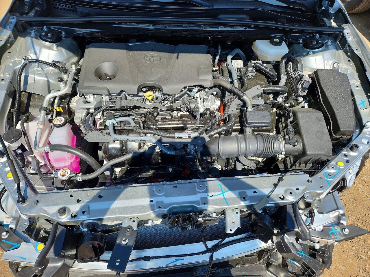 2026 Toyota Camry Le - zdjęcie 11