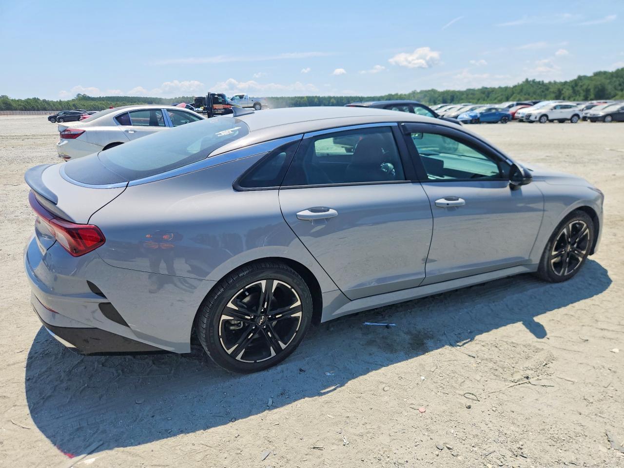 2023 Kia K5 Gt Line - zdjęcie 3