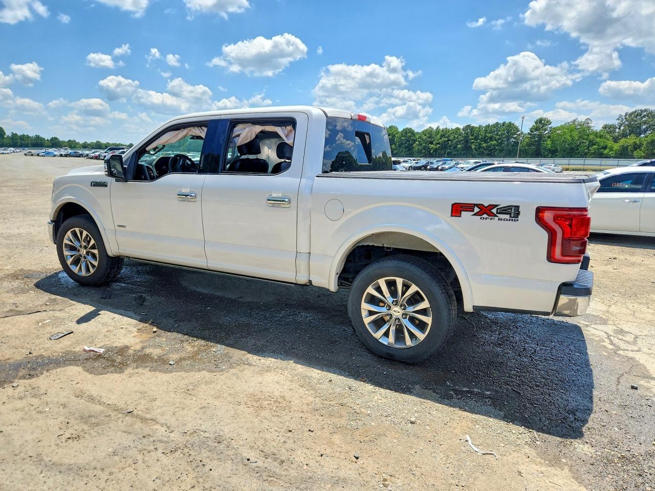 2017 Ford F150 Supercrew - zdjęcie 2