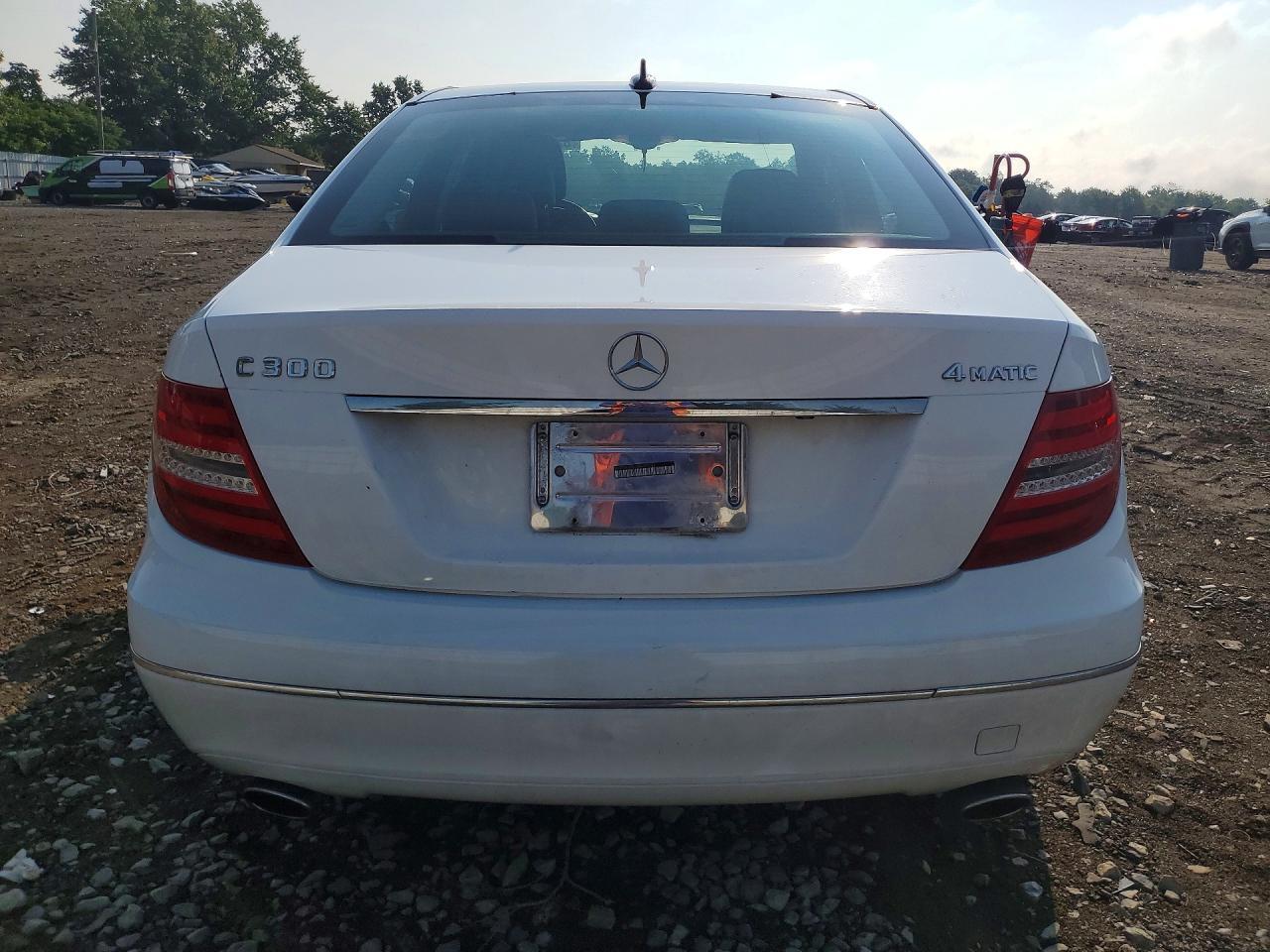 2013 Mercedes-Benz C 300 4Matic - zdjęcie 6